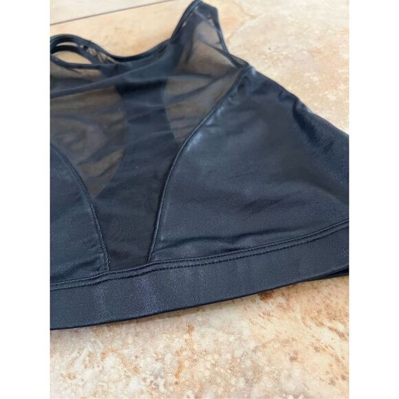 Victoria’s Secret Sport Leather Effect Wet Look & Mesh Racer Back Sports Bra XS - Picture 5 of 5